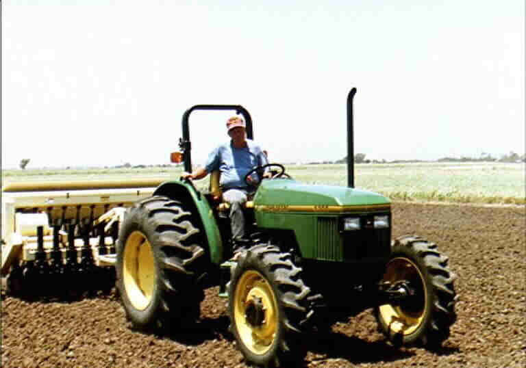 USDAS9802.jpg (53893 bytes)